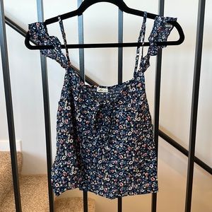 Hollister new with tags floral tank top. Size small.